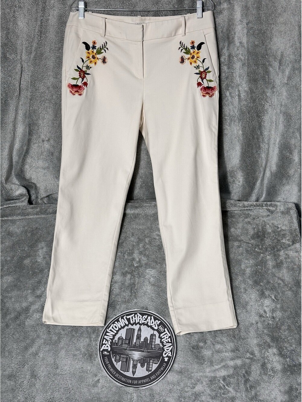 LOFT Marisa Pants Womens 10 Cream White Floral Embroidered Cropped Chino Stretch